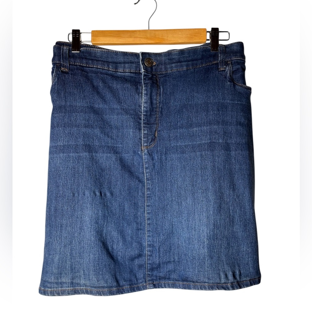 Croft & Barrow Blue Pencil Skirt Knee-Length‎ Casual Stretch Denim. 22W